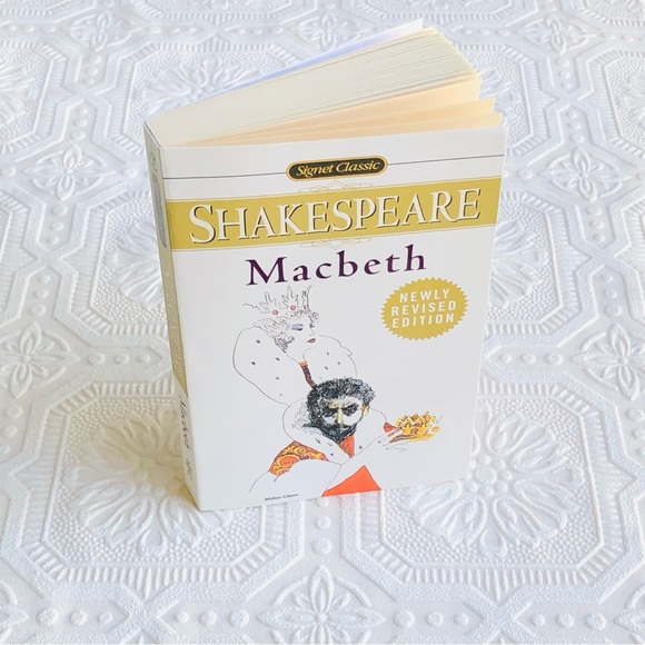 🌷 4/$20 Spring Sale! Shakespeare Macbeth Book Paperback - Picture 7 of 7